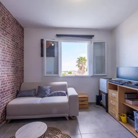 Villa Avec Piscine Au Calme 6 Personnes