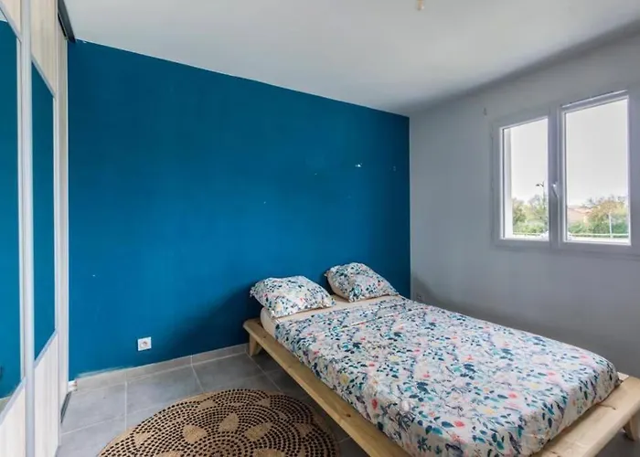 Avec Piscine Au Calme 6 Personnes Willa *